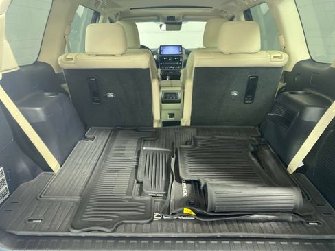 Certified 2022 Lexus GX 460 Premium AWD/4WD image 29