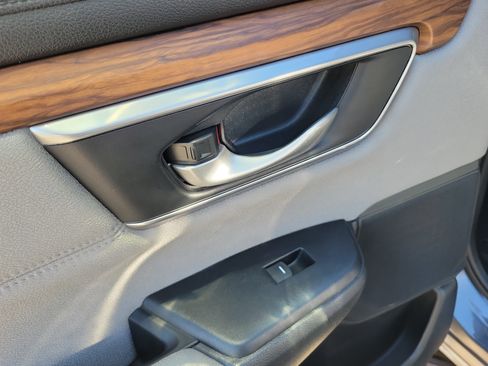 Used 2022 Honda CR-V EX image 18