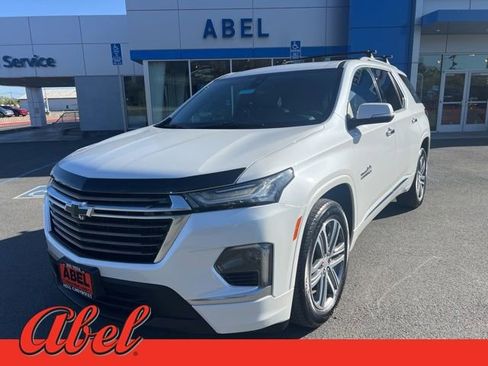 Used 2023 Chevrolet Traverse High Country AWD/4WD image 1