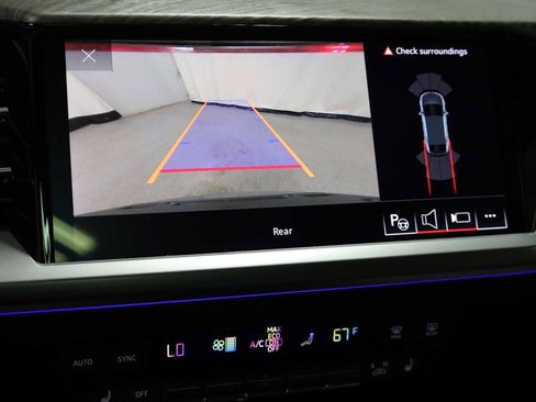 Used 2023 Audi Q4 e-tron Premium Plus image 32