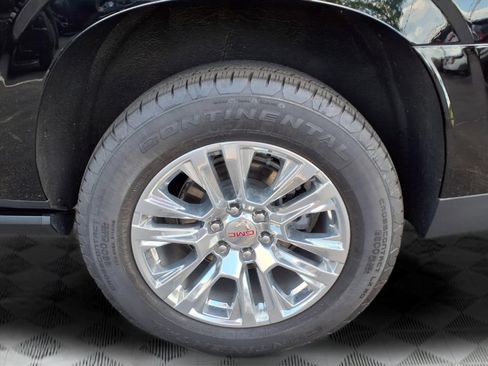 Certified 2026 GMC Yukon XL Denali w/ Sun & Power Step Package AWD/4WD image 9