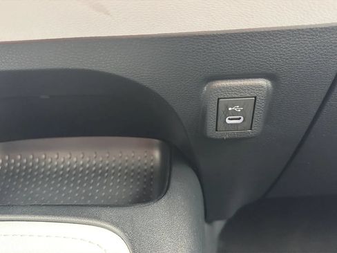 Used 2023 Toyota Corolla SE FWD image 19