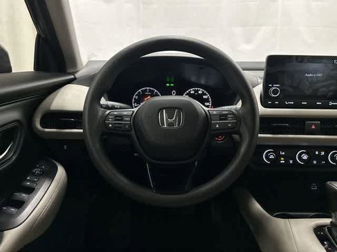 Used 2025 Honda HR-V LX image 15