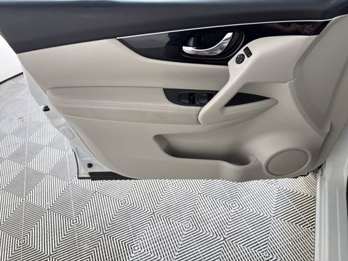 Used 2019 Nissan Rogue Sport FWD image 10