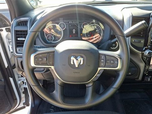 Used 2025 RAM 5500 Tradesman image 19