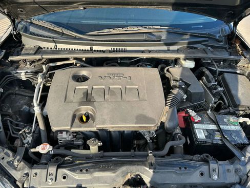 Used 2019 Toyota Corolla LE image 29