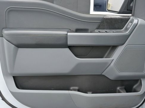 Used 2022 Ford F150 XLT w/ Equipment Group 301A Mid image 18