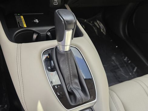 Certified 2024 Honda HR-V EX-L image 18