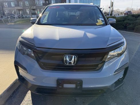 Used 2022 Honda Pilot Special Edition image 3