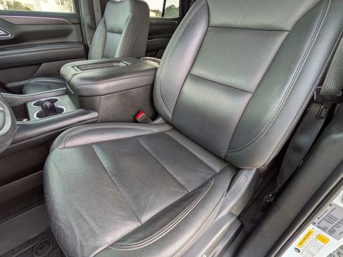 Used 2021 Chevrolet Tahoe Z71 image 13