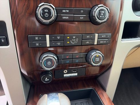 Used 2012 Ford F150 Lariat w/ Lariat Plus Pkg image 26