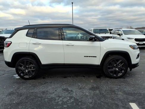 New 2026 Jeep Compass Limited image 16