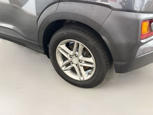 Used 2019 Hyundai Kona SE AWD/4WD image 29