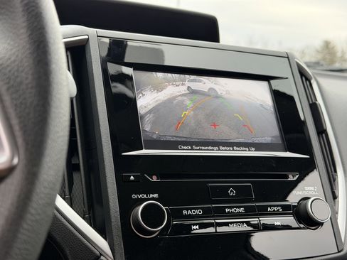 Used 2023 Subaru Impreza Premium image 4