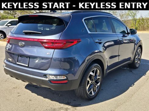 Used 2021 Kia Sportage EX w/ EX Technology Package image 7