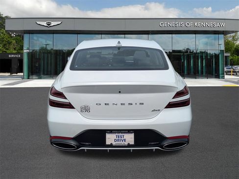 Used 2026 Genesis G70 2.5T image 6