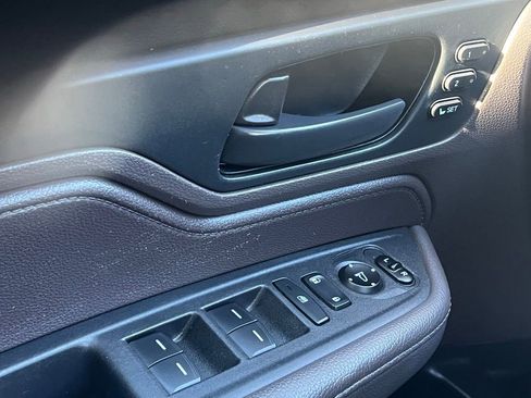 Used 2018 Honda Odyssey EX-L image 22