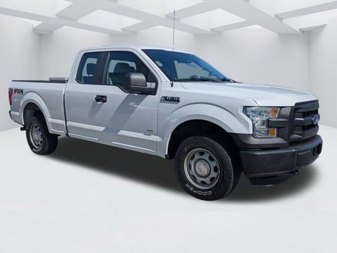 Used 2016 Ford F150 XL w/ Equipment Group 101A Mid AWD/4WD image 2