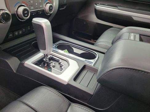 Used 2021 Toyota Tundra Limited w/ Limited Premium Package image 29