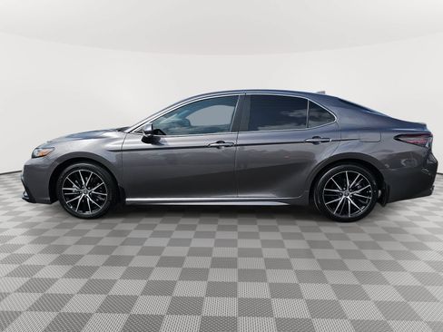 Used 2023 Toyota Camry SE w/ Convenience Package FWD image 8