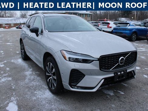 Used 2025 Volvo XC60 B5 Plus image 2