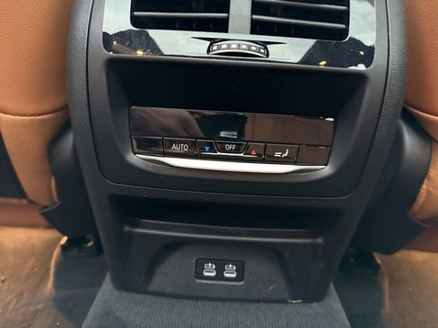 Used 2023 BMW X3 xDrive30i w/ Premium Package image 21