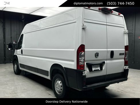 Used 2023 RAM ProMaster 2500 image 3