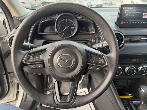 Used 2019 MAZDA CX-3 Sport w/ Sport I-ACTIVSENSE Package image 16