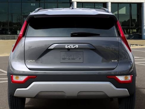 New 2026 Kia Niro LX FWD image 13