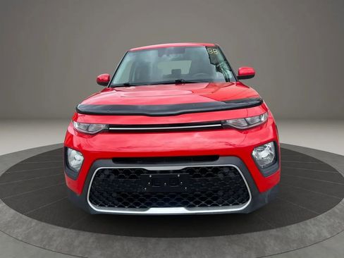 Used 2020 Kia Soul S FWD image 2