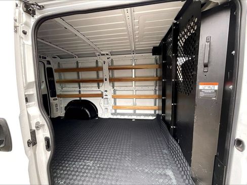 Used 2025 RAM ProMaster 2500 w/ U-Haul Equipment Group FWD image 16