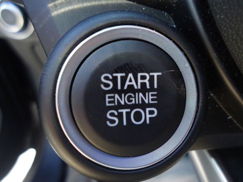 Used 2024 Alfa Romeo Stelvio Veloce AWD/4WD image 21