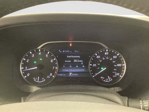 Used 2022 Nissan Frontier SV RWD image 18