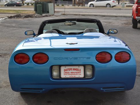 Used 2000 Chevrolet Corvette Convertible w/ Memory Pkg image 14