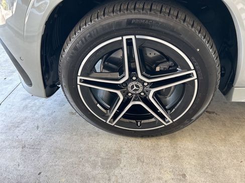 Used 2025 Mercedes-Benz GLS 450 4MATIC w/ AMG Line Exterior image 12