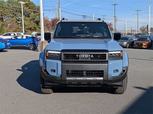 Used 2025 Toyota Land Cruiser w/ Premium Package image 8