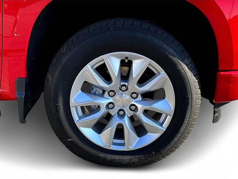 Used 2022 Chevrolet Silverado 1500 Custom image 31