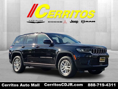 New 2025 Jeep Grand Cherokee Laredo X AWD/4WD image 1