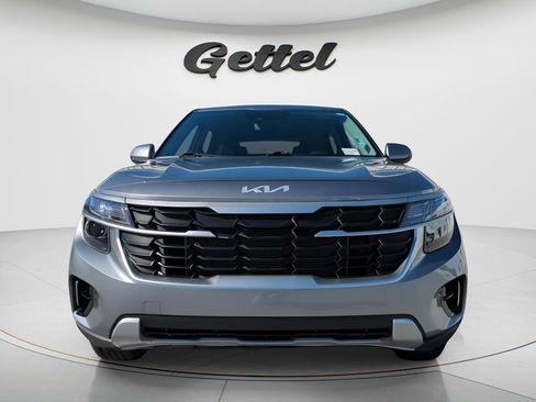 Used 2024 Kia Seltos LX image 9