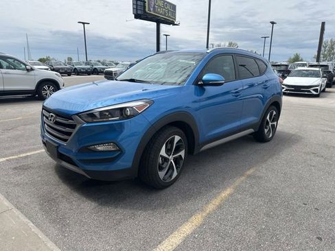 Used 2017 Hyundai Tucson Sport w/ Cargo Package FWD image 7