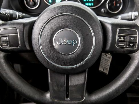 Used 2014 Jeep Wrangler Sport AWD/4WD image 26