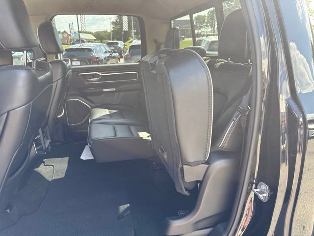 Used 2021 RAM 1500 Laramie AWD/4WD image 35