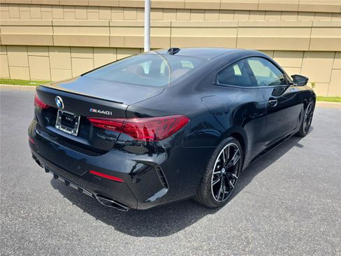Used 2026 BMW M440i Coupe RWD image 3