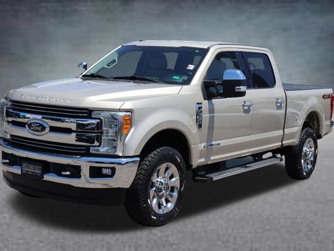 Used 2017 Ford F250 Lariat AWD/4WD image 25
