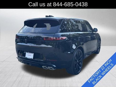 Used 2025 Land Rover Range Rover Sport Dynamic SE AWD/4WD image 5