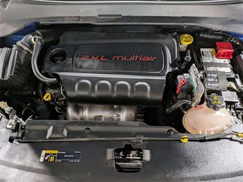 Used 2022 Jeep Compass Limited image 28