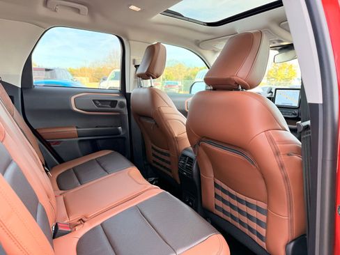 Used 2022 Ford Bronco Sport Badlands w/ Premium Package image 19