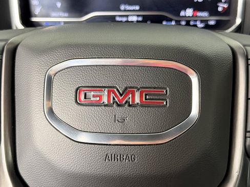 Used 2024 GMC Sierra 2500 AT4 w/ AT4 Premium Plus Package AWD/4WD image 23