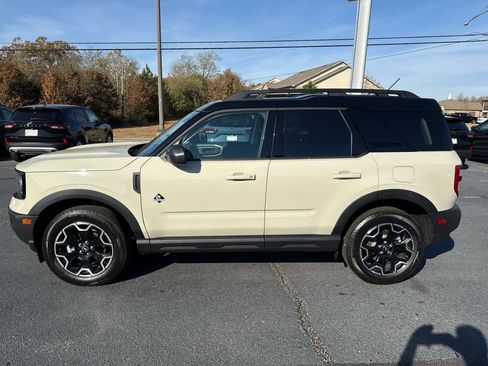 New 2025 Ford Bronco Sport Outer Banks image 28