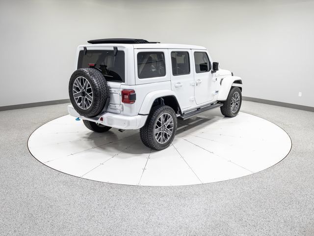 Used 2024 Jeep Wrangler High Altitude AWD/4WD image 30
